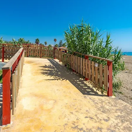 Golden Bay דירה *
