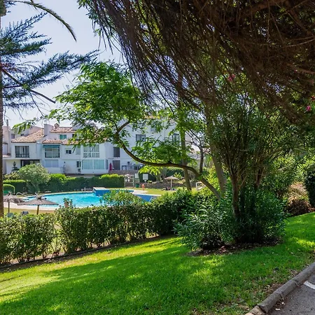 Golden Bay דירה